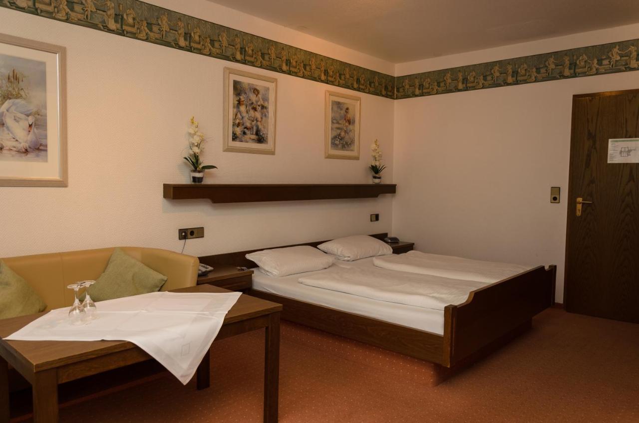 Hotel Rheingraf คัมพ์-บอร์นโฮเฟน ภายนอก รูปภาพ