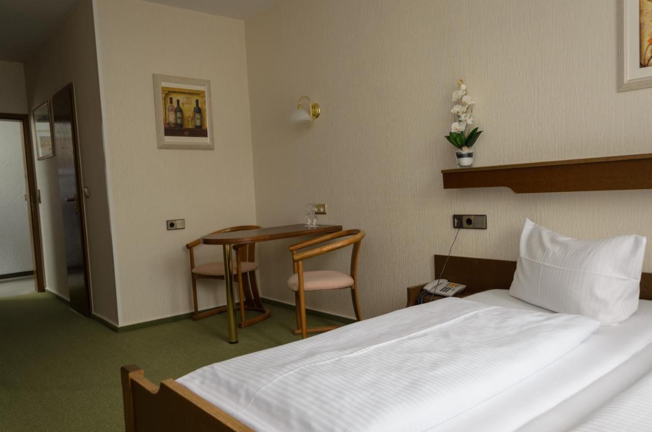 Hotel Rheingraf คัมพ์-บอร์นโฮเฟน ภายนอก รูปภาพ